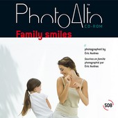PhotoAlto - CD PA508 - Family smiles
