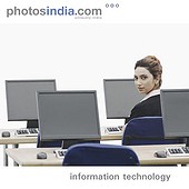 PhotosIndia - CD PIVCD008 - Information Technology