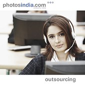 PhotosIndia - CD PIVCD011 - Outsourcing