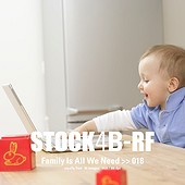 Stock4B - CD ST-RF-018 - Family is All We Need